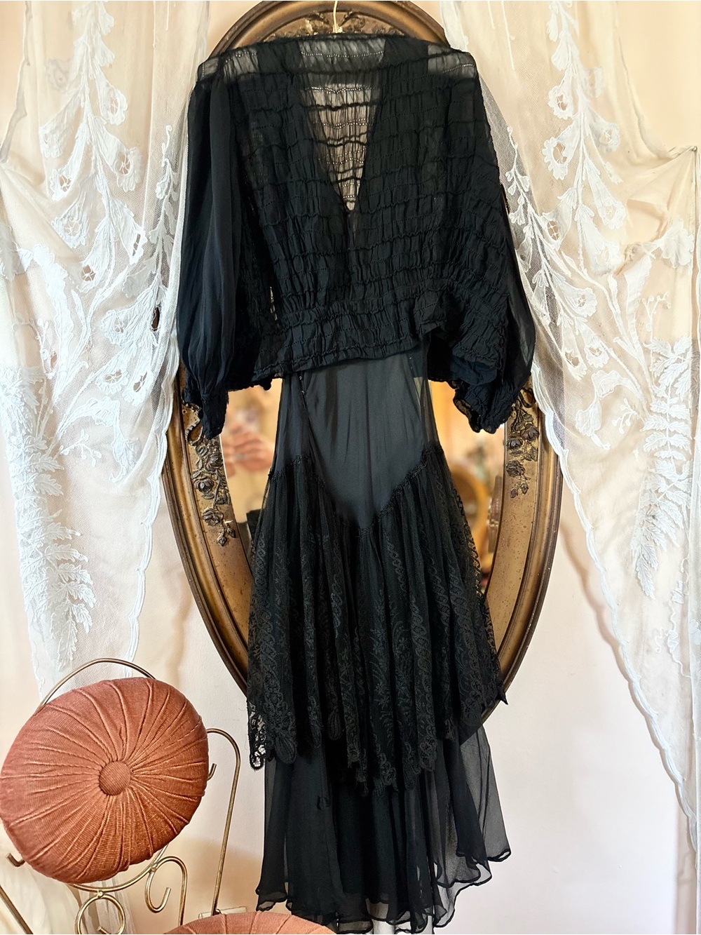 1930s Rare Vintage Black Sheer Silk Lace Dress Bolero Set - Picture 4 of 16